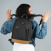 Anti-theft urban backpack Pacsafe Go 15 l - black