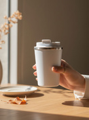 Dr. Bacty Eco Thermobecher Terra – Arktisches Weiß