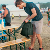 Anti-theft urban backpack Pacsafe Go 25 l - Green