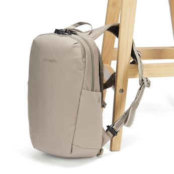 Diebstahlsicherer Stadtrucksack Pacsafe Vibe 12 l – beige