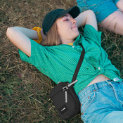 Pacsafe Go Anti-Diebstahl-Umhängetasche - schwarz