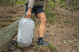 Pacsafe eco 25l anti-diebstahl-tourenrucksack mit econyl - grau