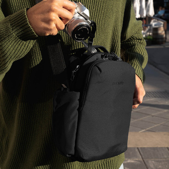 Pacsafe V Anti-Diebstahl-Einzel-Umhängetasche - schwarz