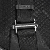 One-shoulder anti-theft backpack Pacsafe Vibe 325 Black