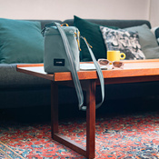 Pacsafe Go Anti-Diebstahl-Urban-Umhängetasche - mint