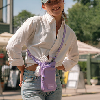 Anti-theft Pacsafe GO shoulder bag - Lavender