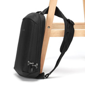 One-shoulder anti-theft backpack Pacsafe Vibe 325 Black