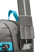 Pacsafe Go Anti-Diebstahl-Umhängetasche - grau