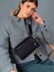 Women's 3-in-1 Pacsafe W handbag - black.